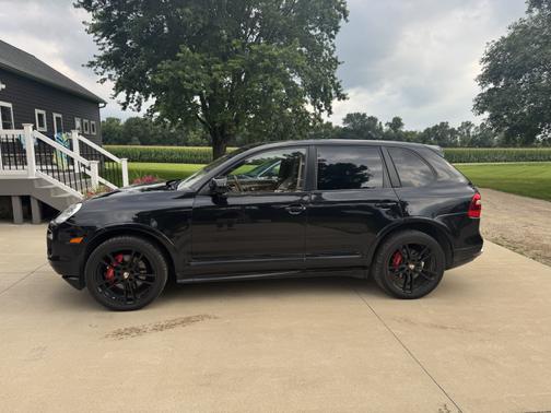 2008 Porsche Cayenne GTS