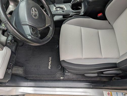 Silver 2016 Toyota RAV4 Hybrid XLE