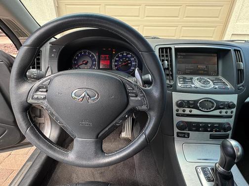 Silver 2008 INFINITI G37 Journey