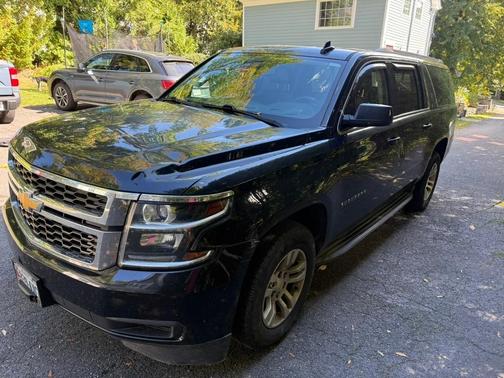 Black 2016 Chevrolet Suburban LT