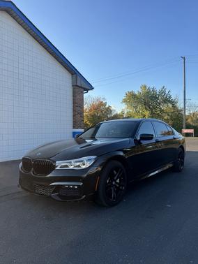2018 BMW 750 i xDrive