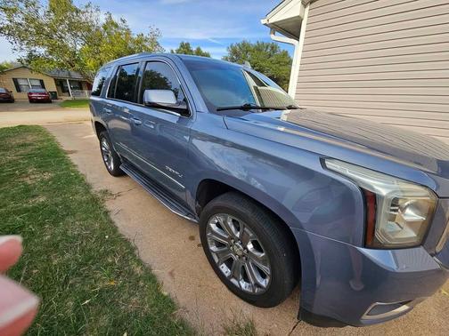 Blue 2016 GMC Yukon Denali
