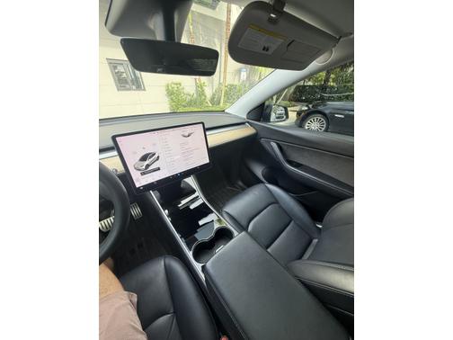 2020 Tesla Model Y Performance