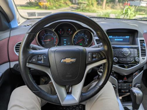 2011 Chevrolet Cruze LT