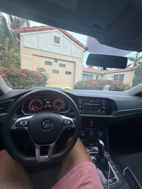 Beige 2021 Volkswagen Jetta 1.4T S