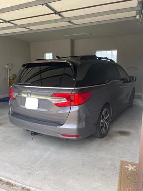 Gray 2018 Honda Odyssey Elite