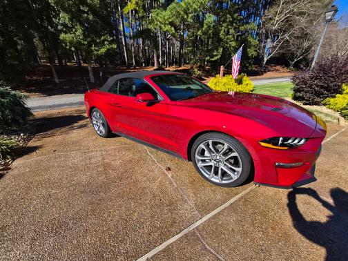 2023 Ford Mustang EcoBoost Premium