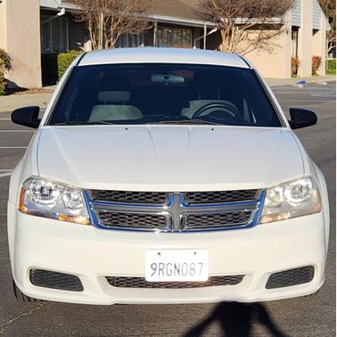 2014 Dodge Avenger SE