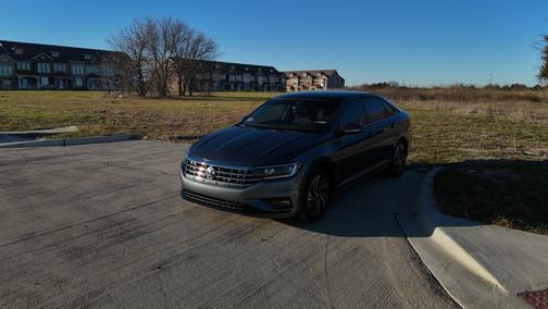 2021 Volkswagen Jetta 1.4T SEL Premium