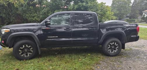 Black 2018 Toyota Tacoma TRD Off Road