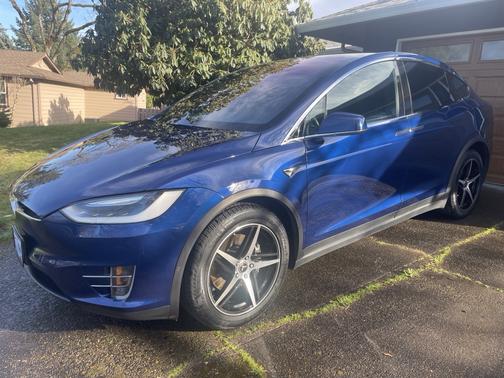 2016 Tesla Model X 75D
