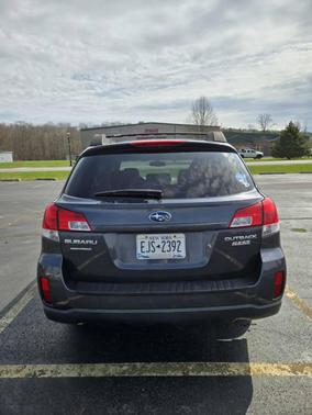 2010 Subaru Outback 2.5 i Premium