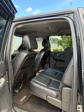 Black 2009 GMC Sierra 1500 SLT Crew Cab