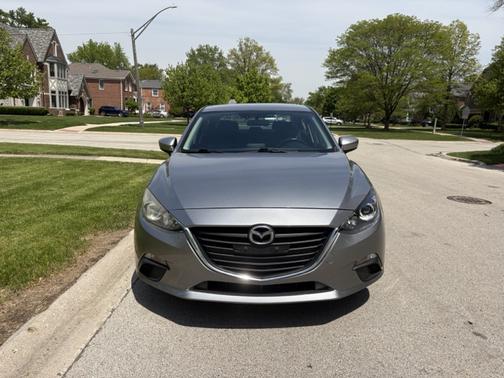 Silver 2016 Mazda Mazda3 i Sport