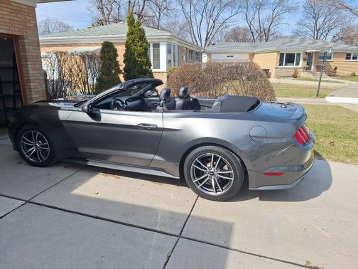 2017 Ford Mustang EcoBoost Premium
