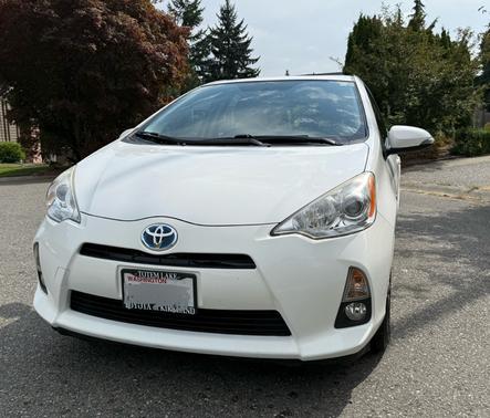 2013 Toyota Prius c Four