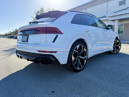 2022 Audi RS Q8 4.0T
