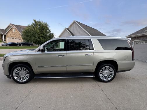 2015 Cadillac Escalade ESV Platinum