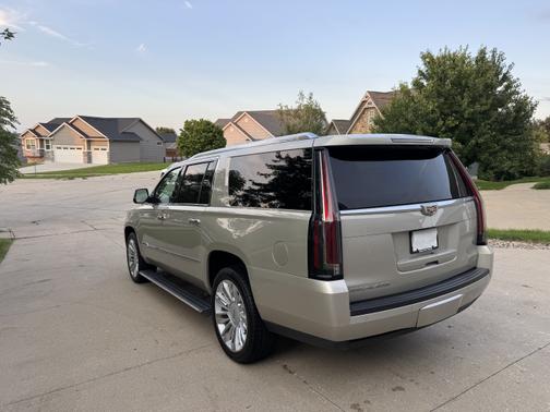 2015 Cadillac Escalade ESV Platinum