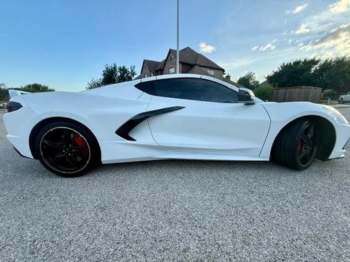 White 2020 Chevrolet Corvette Stingray w/3LT