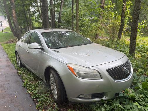 Silver 2013 Buick Regal Turbo - Premium 1