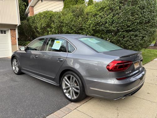 Gray 2017 Volkswagen Passat 1.8T R-Line w/Comfort