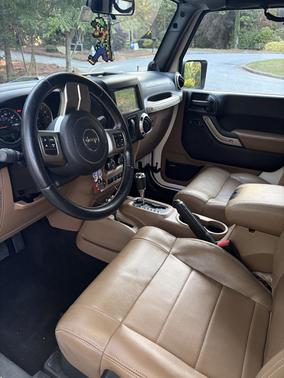 White 2011 Jeep Wrangler Mojave