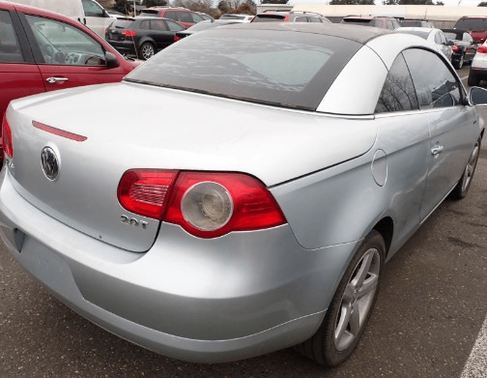 Silver 2007 Volkswagen Eos 2.0T
