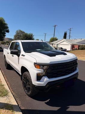 White 2024 Chevrolet Silverado 1500 Custom Trail Boss