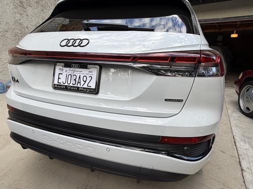 2025 Audi Q4 e-tron 55 Premium Plus