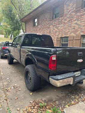 Black 2016 Ford F-250 XLT