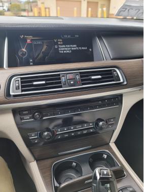 2014 BMW 750 i
