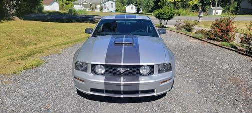 Silver 2007 Ford Mustang GT