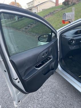 2015 Toyota Prius c Two