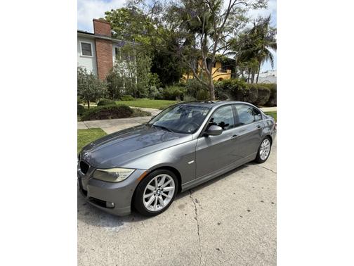 2011 BMW 328 i