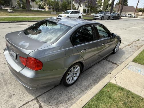 2011 BMW 328 i