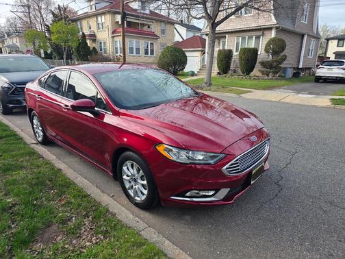 Red 2018 Ford Fusion S