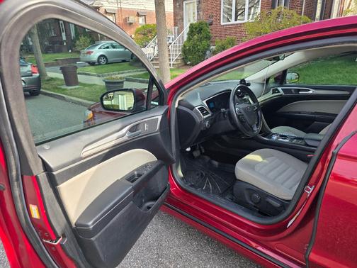 Red 2018 Ford Fusion S