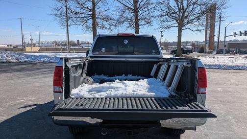 2004 Nissan Titan SE King Cab