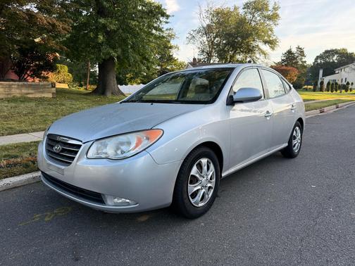 Silver 2009 Hyundai ELANTRA GLS