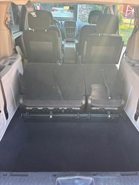Gray 2016 Dodge Grand Caravan SXT