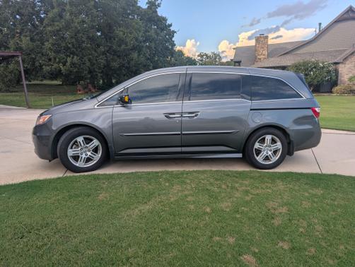2012 Honda Odyssey Touring Elite