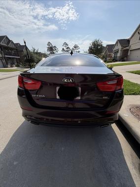 Red 2014 Kia Optima LX