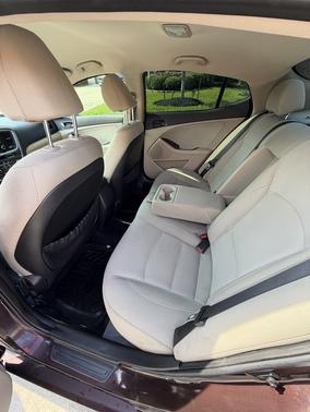 Red 2014 Kia Optima LX