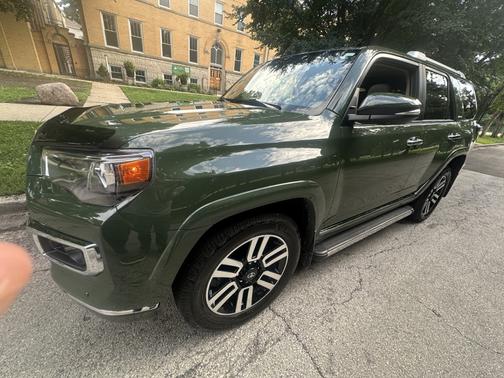 Green 2022 Toyota 4Runner Limited