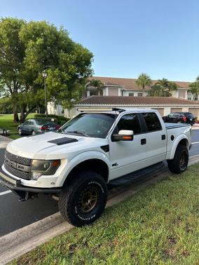 White 2013 Ford F-150 SVT Raptor