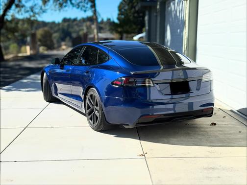 Blue 2022 Tesla Model S Long Range