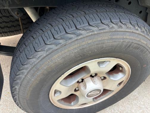 2000 Nissan Xterra SE