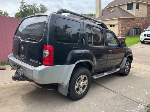2000 Nissan Xterra SE