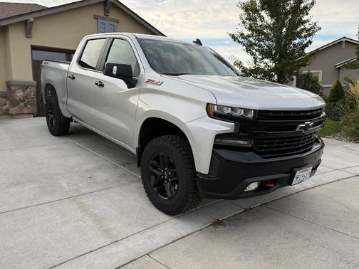 Silver 2020 Chevrolet Silverado 1500 LT Trail Boss